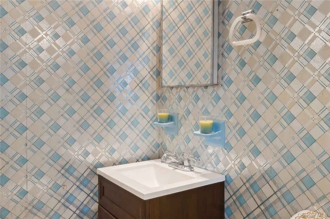 10560 Flatlands 2nd Street, Brooklyn, NY 11236