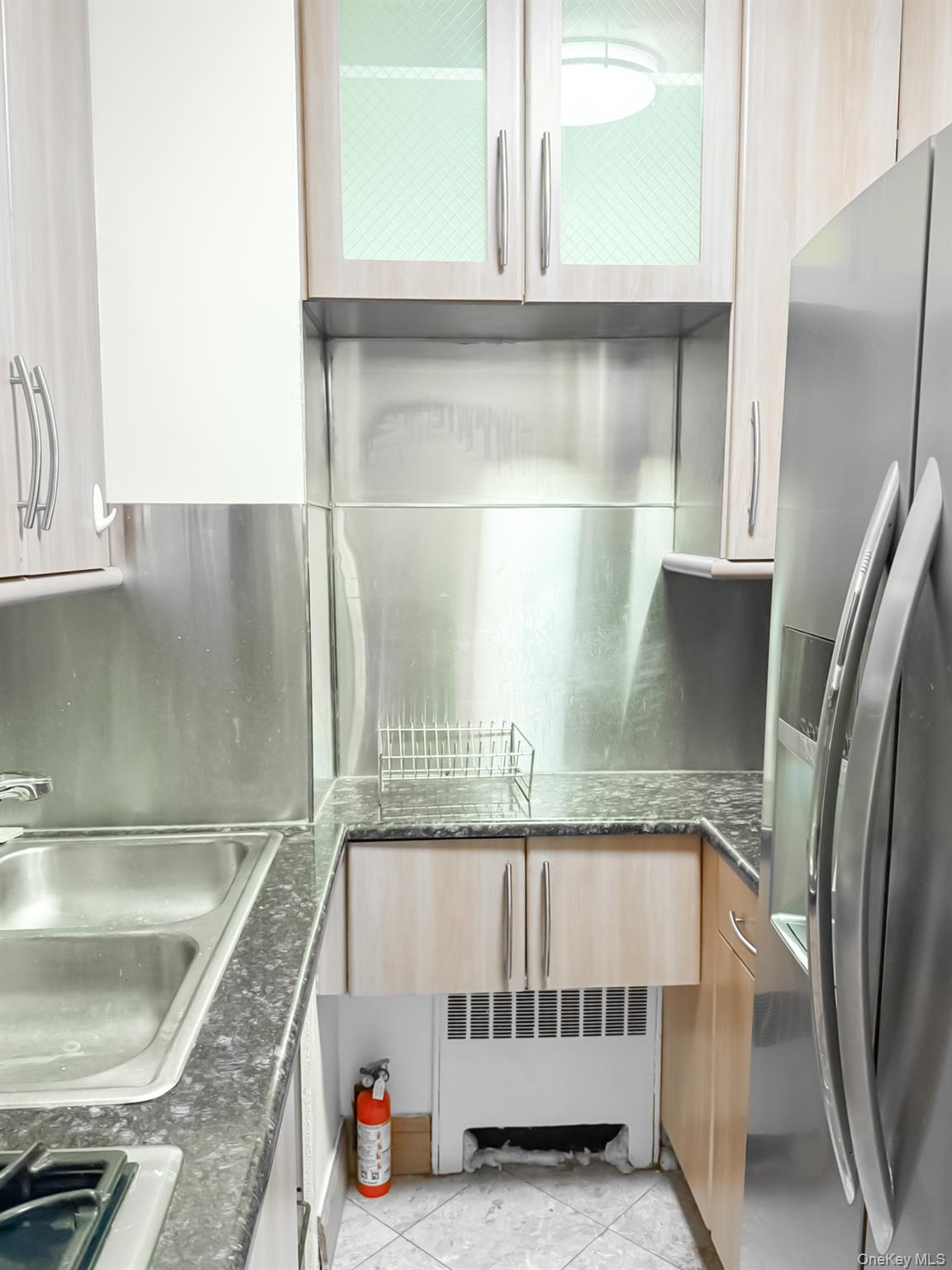 210 E 47th Street # 7D, New York (Manhattan), NY 10017