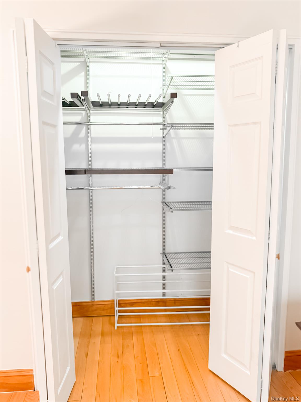 210 E 47th Street # 7D, New York (Manhattan), NY 10017