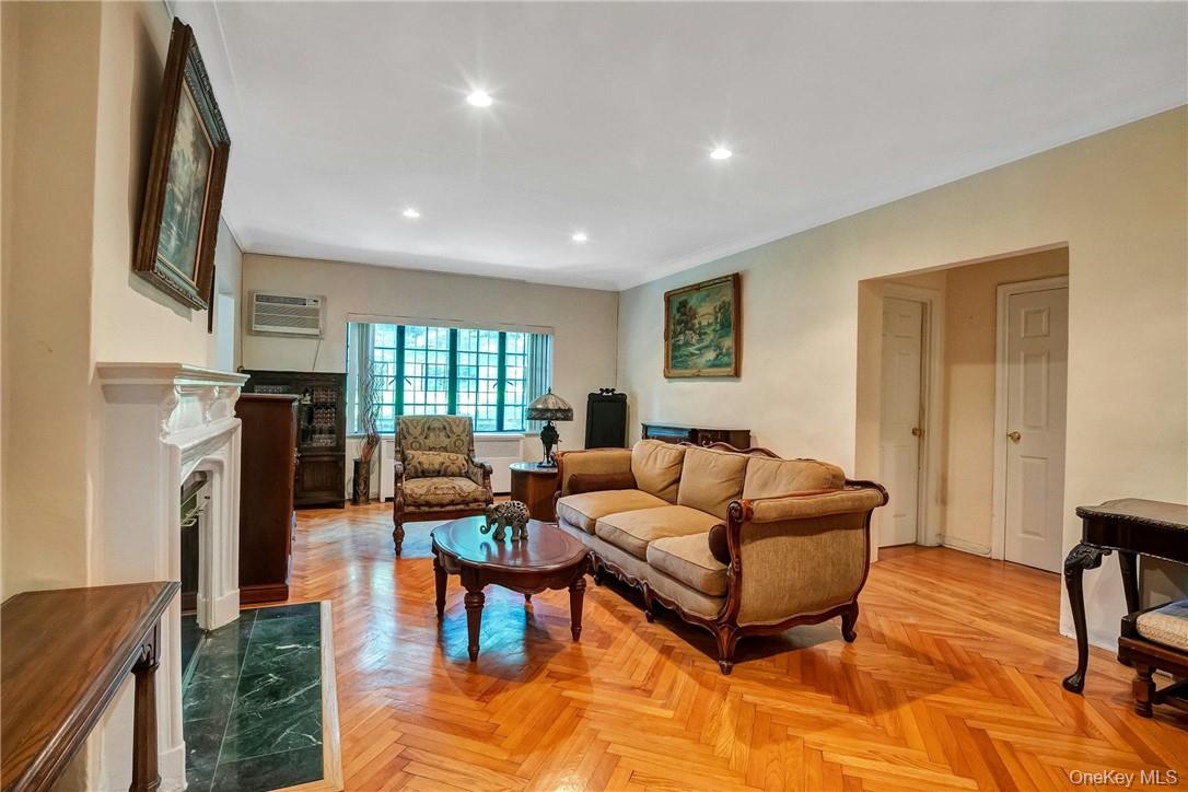 915 Wynnewood Road # G2, Pelham, NY 10803