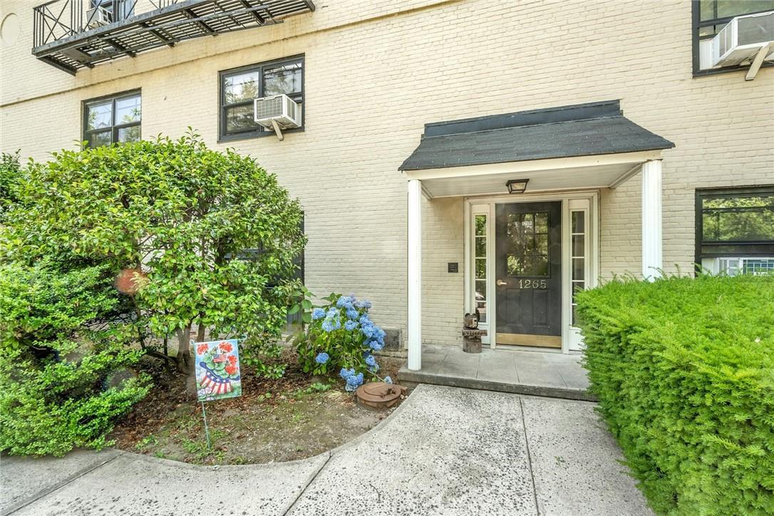 1265 California Road # B-2, Eastchester, NY 10709