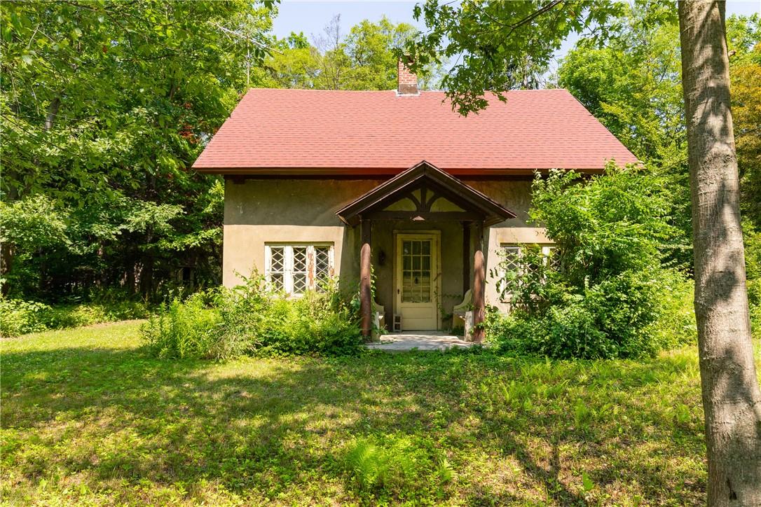 34 Mill Road, Rhinebeck, NY 12572