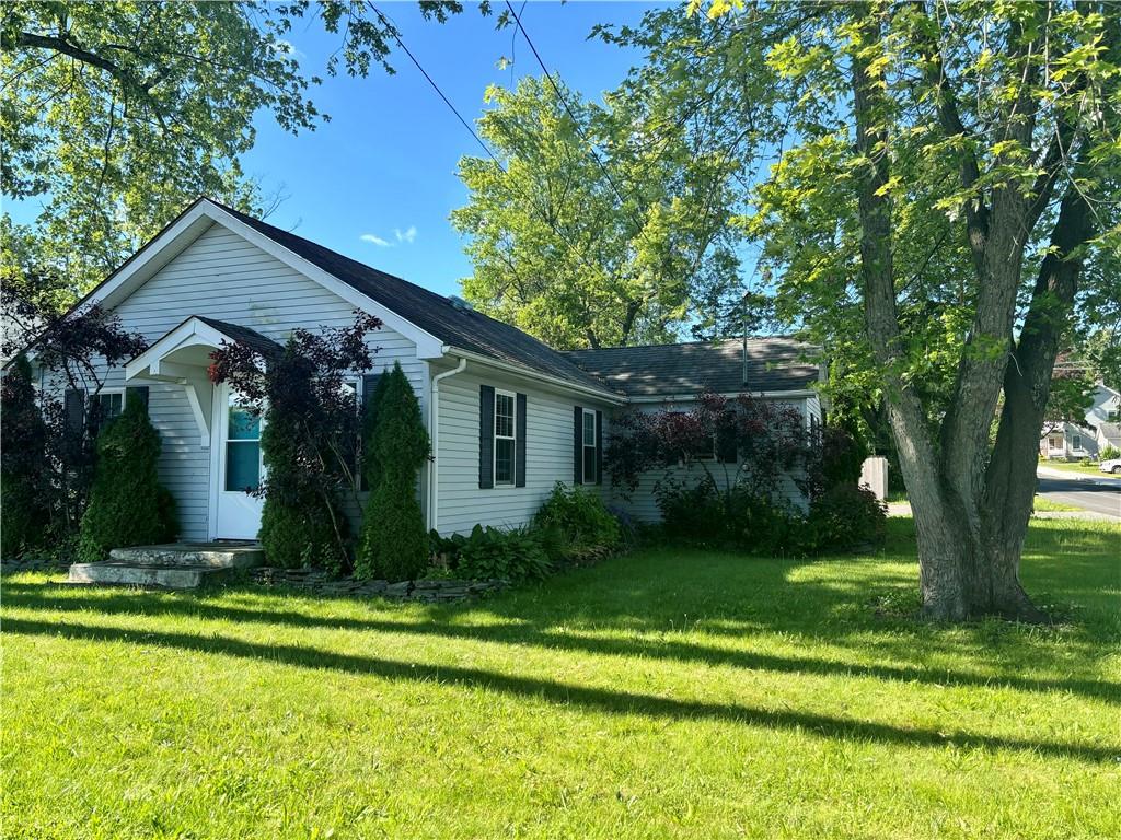 54 Lavoletta Street, Wallkill, NY 12589