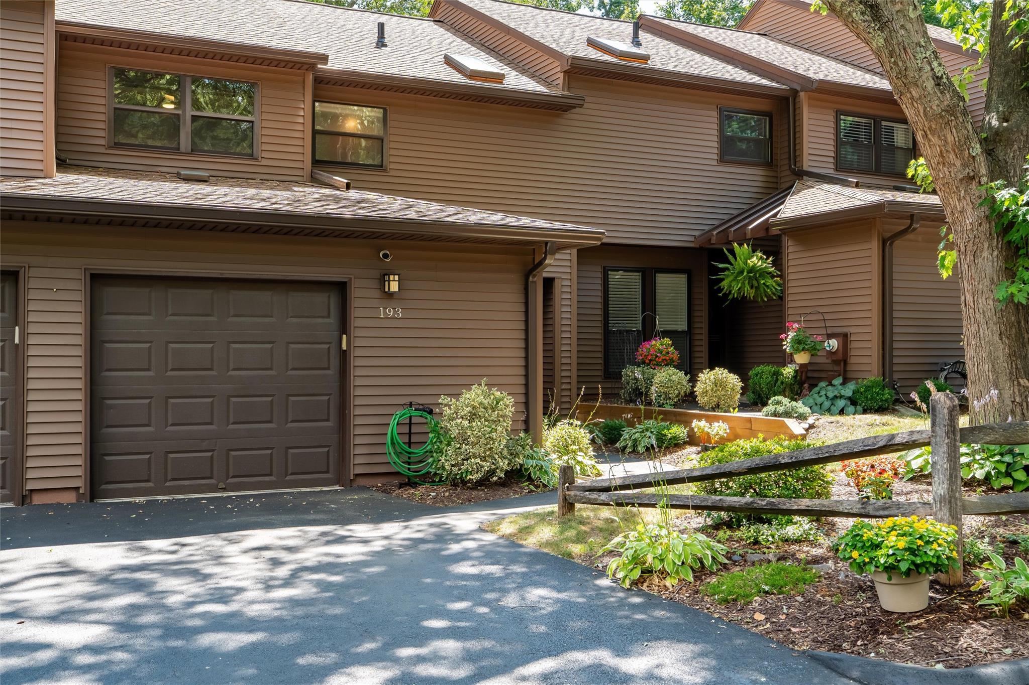 193 Woods Brooke Circle, Ossining, NY 10562
