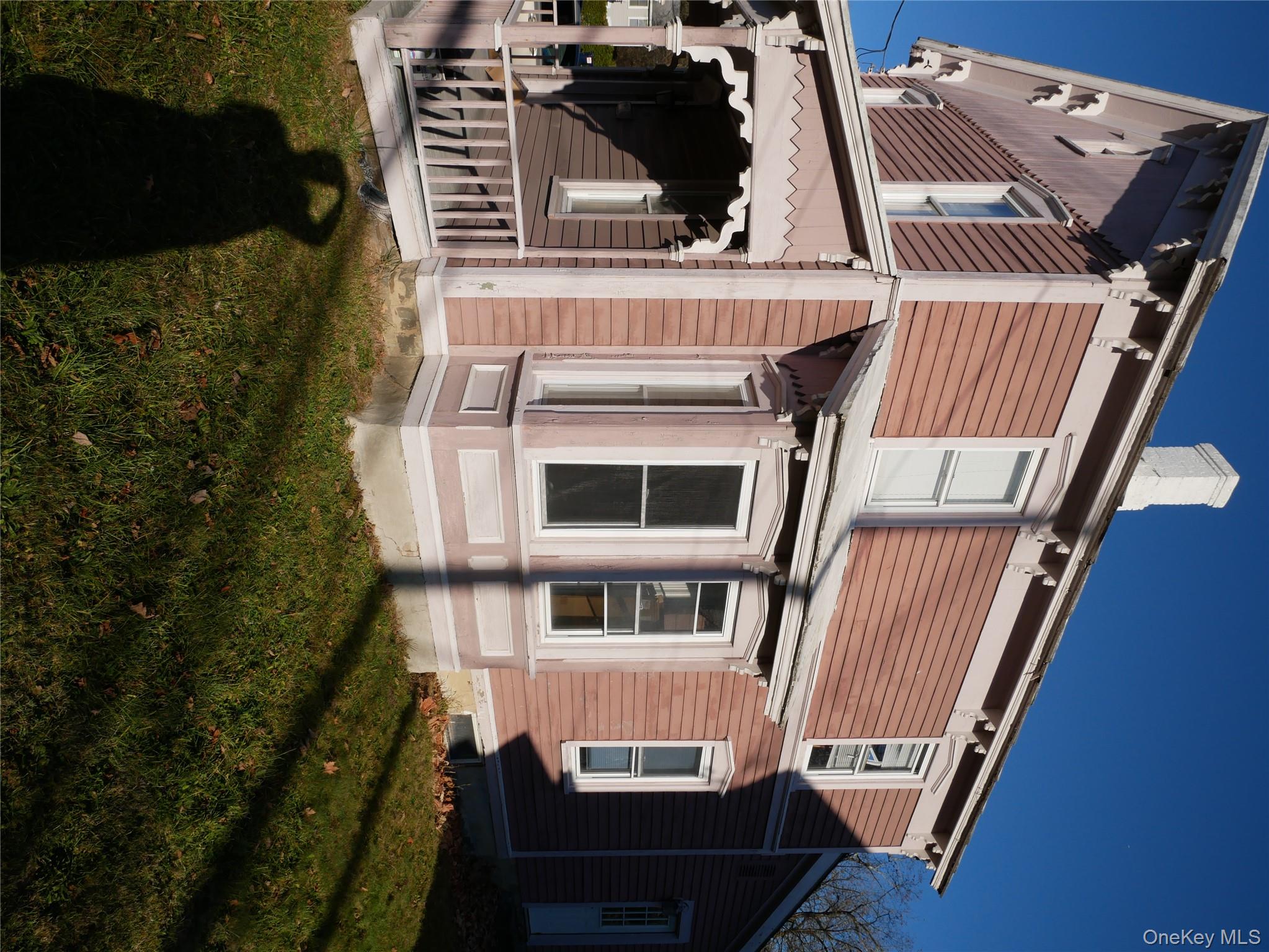 28 N Chestnut Street, New Paltz, NY 12561