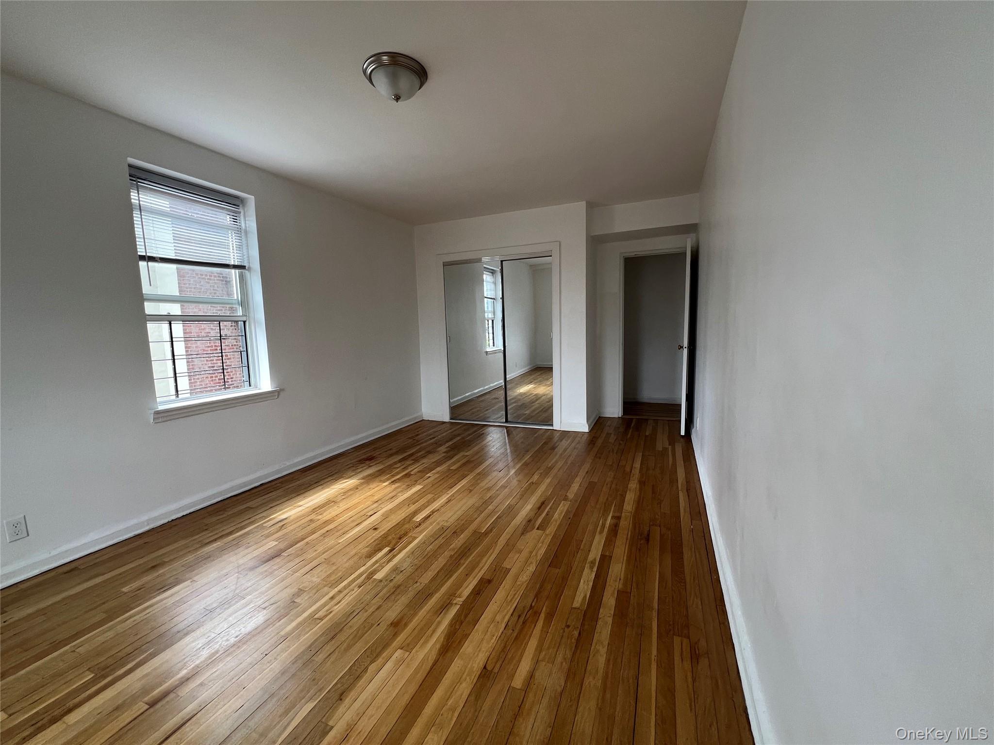 2080 Barnes Avenue # 5B, Bronx, NY 10462