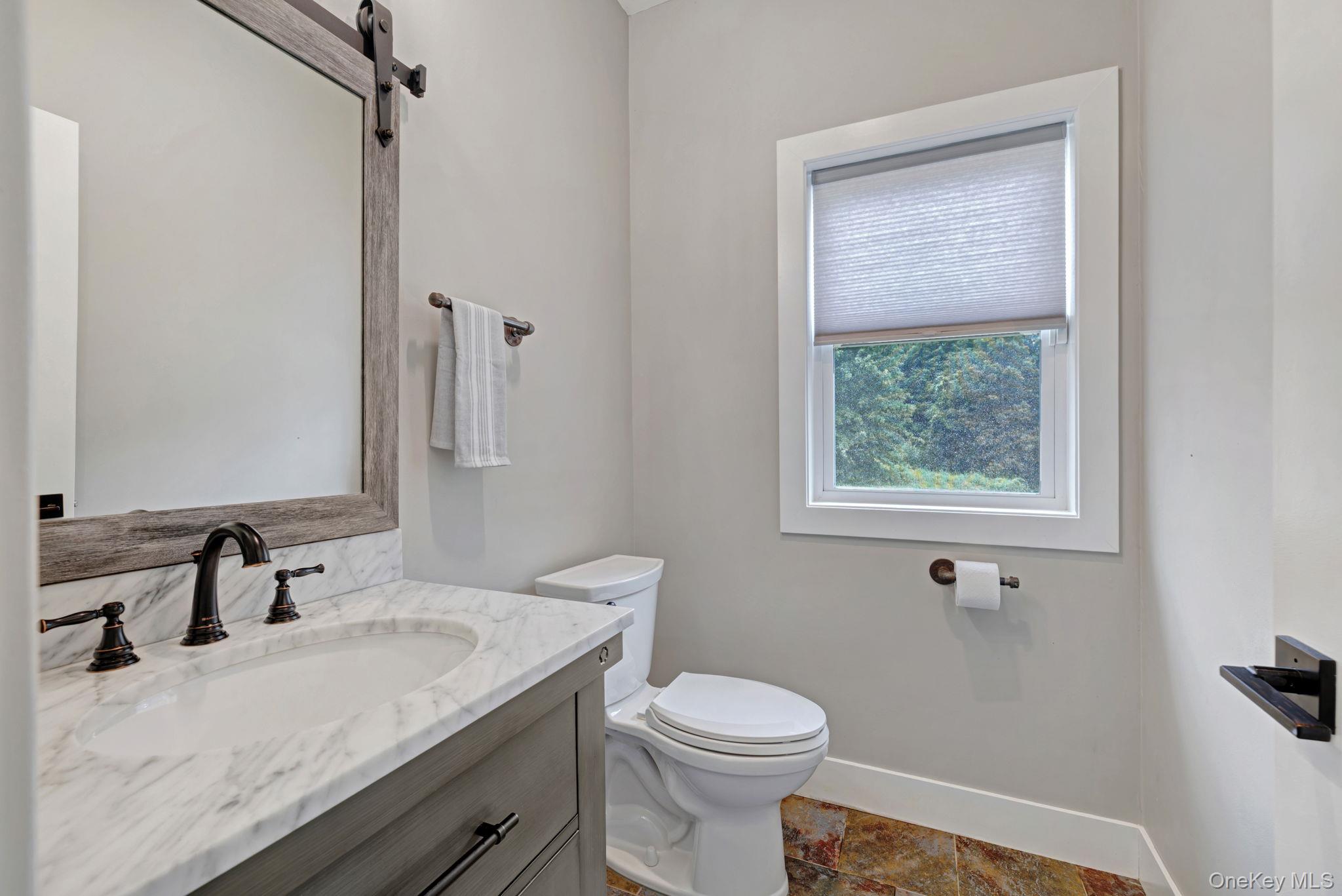 24 Woodside Court, Middletown, NY 10941