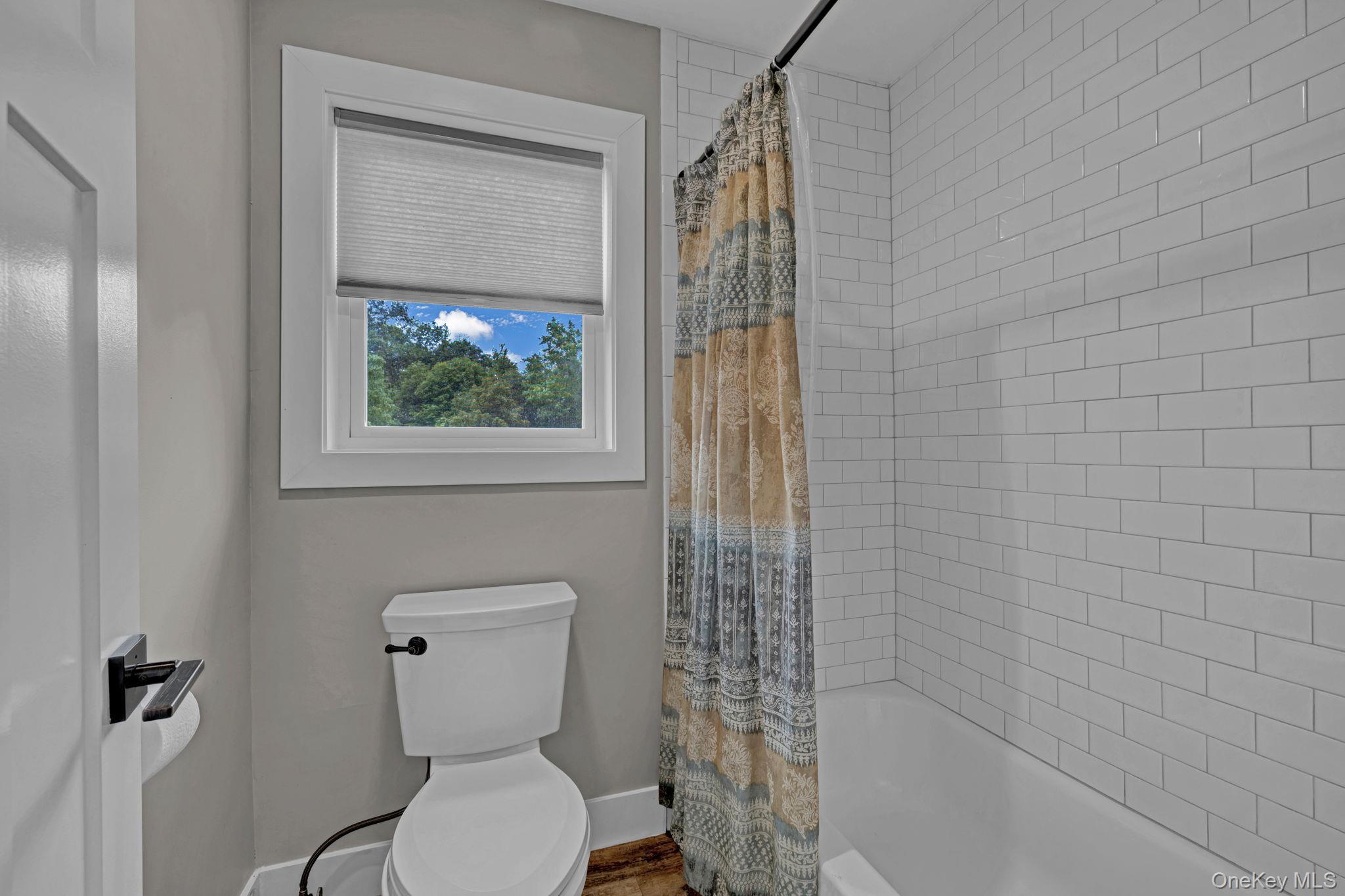 24 Woodside Court, Middletown, NY 10941