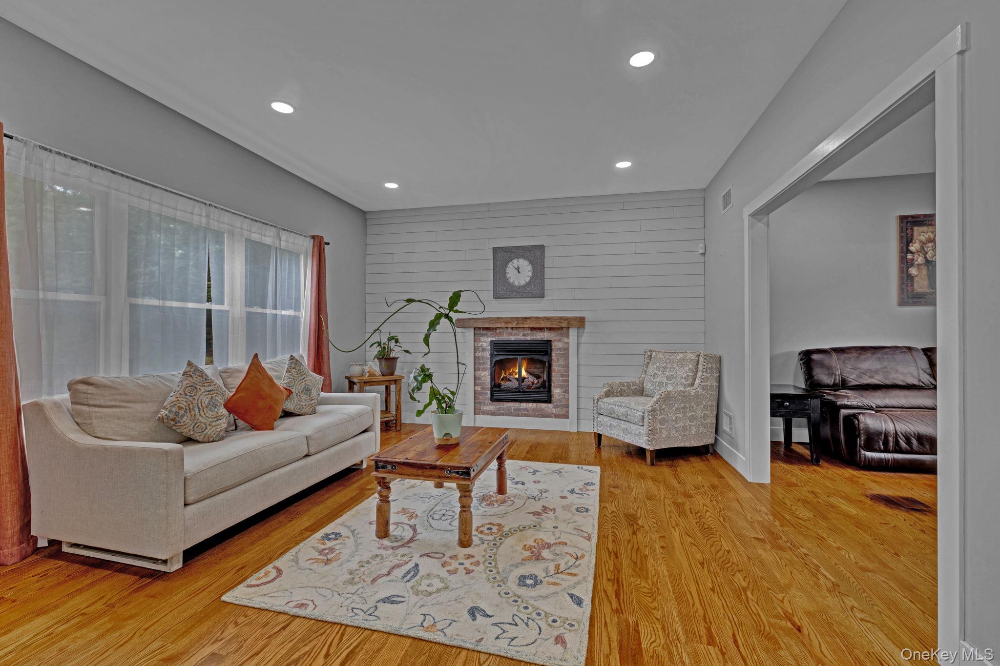 24 Woodside Court, Middletown, NY 10941