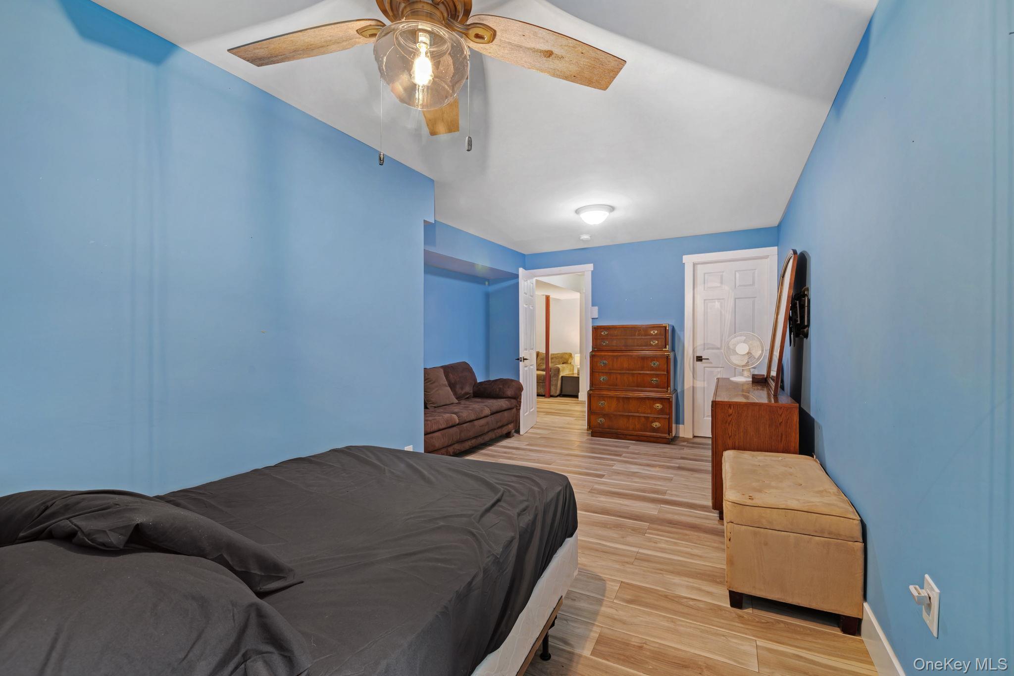 24 Woodside Court, Middletown, NY 10941