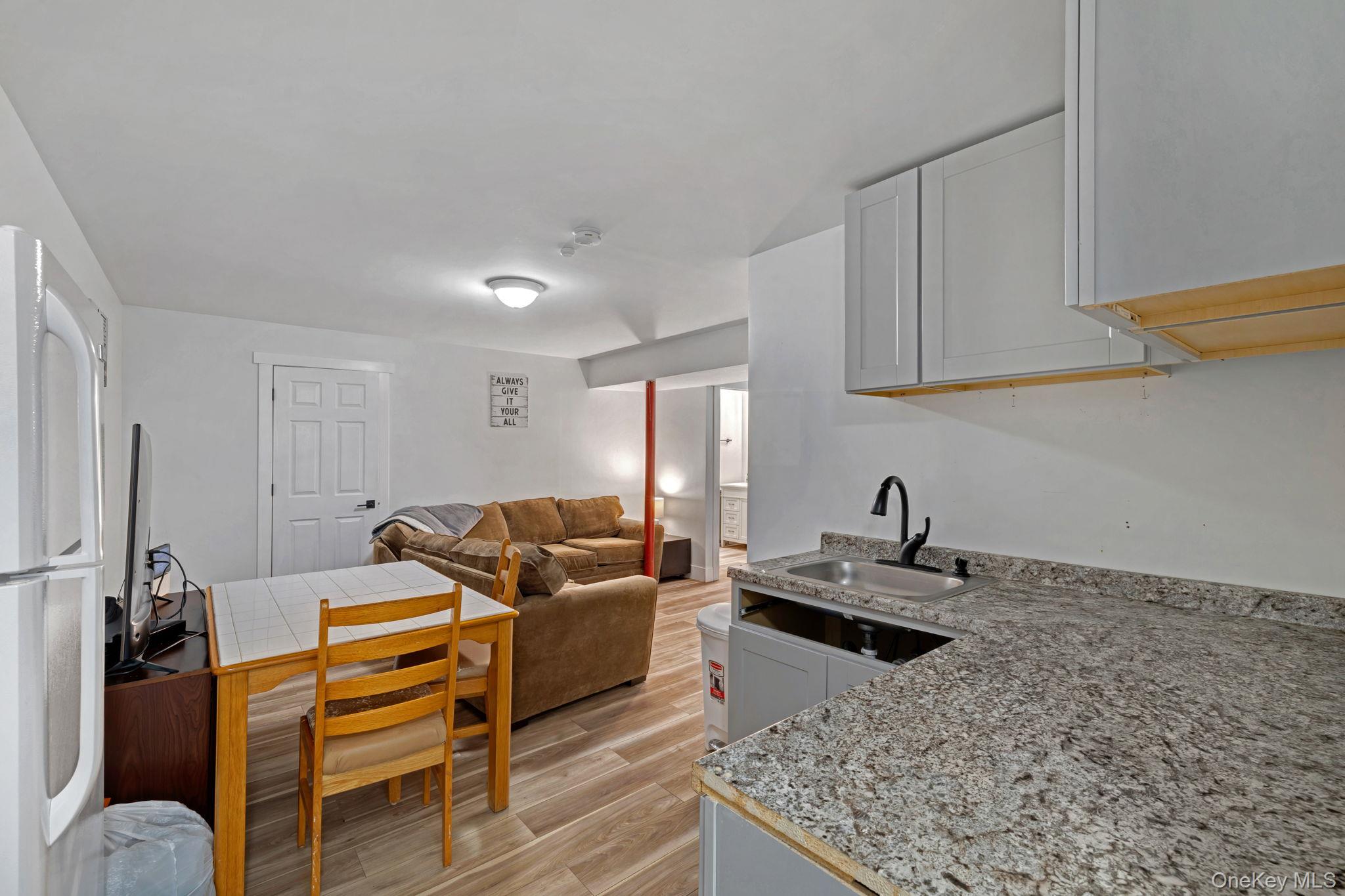 24 Woodside Court, Middletown, NY 10941