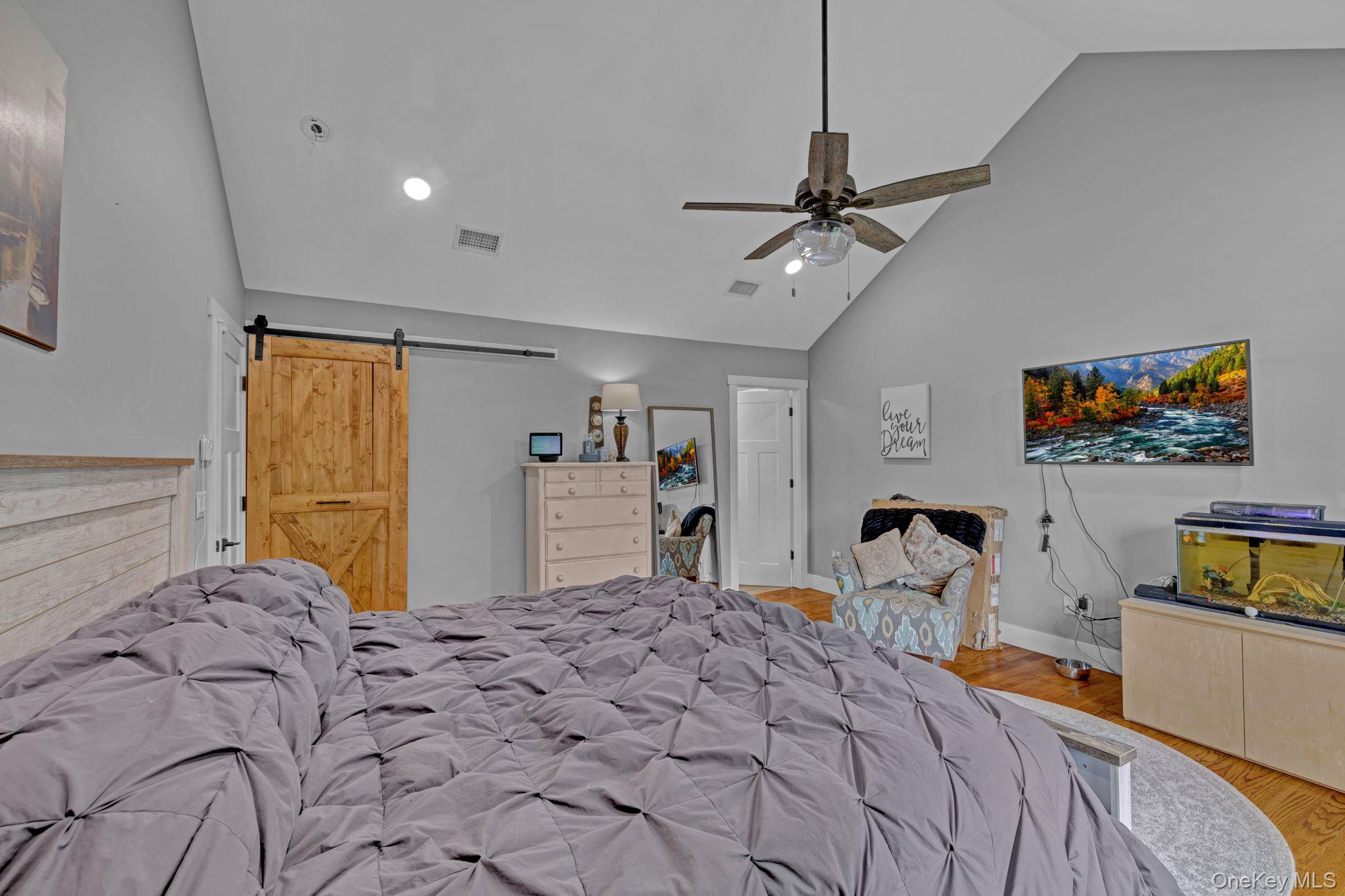 24 Woodside Court, Middletown, NY 10941