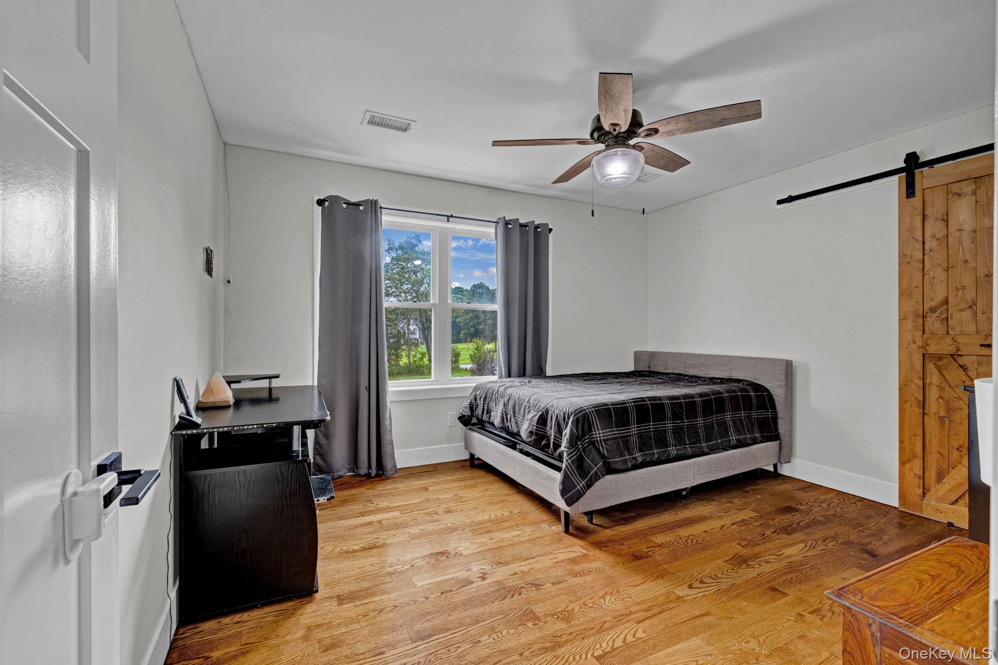 24 Woodside Court, Middletown, NY 10941