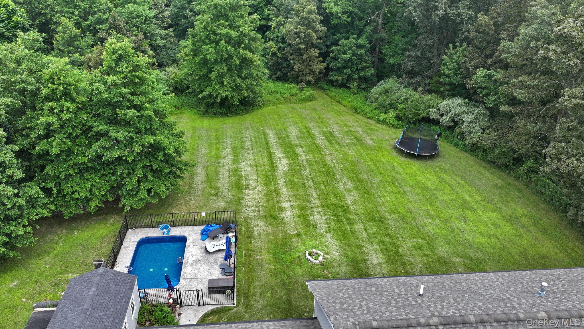 24 Woodside Court, Middletown, NY 10941