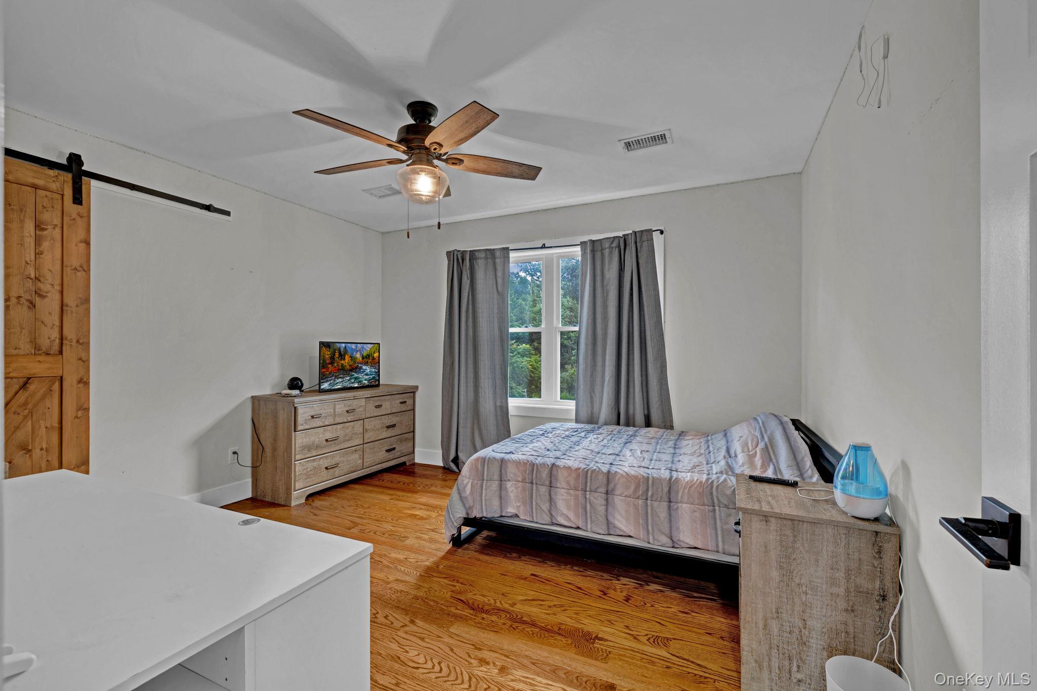 24 Woodside Court, Middletown, NY 10941