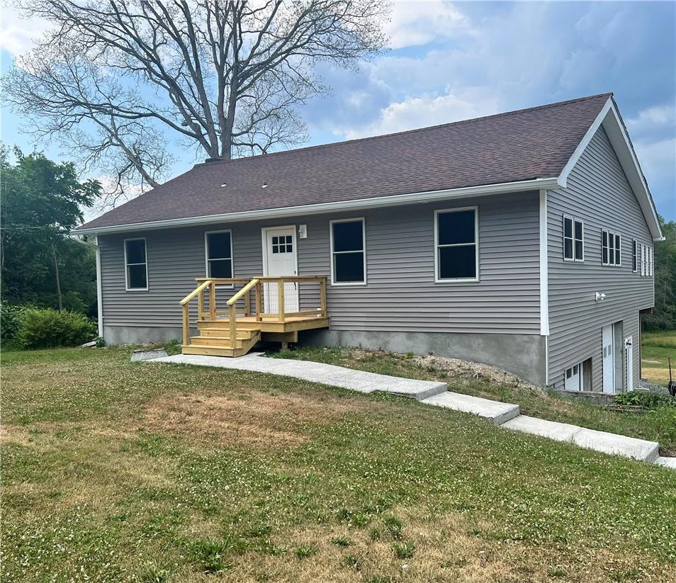 17 James Way, Pleasant Valley, NY 12569