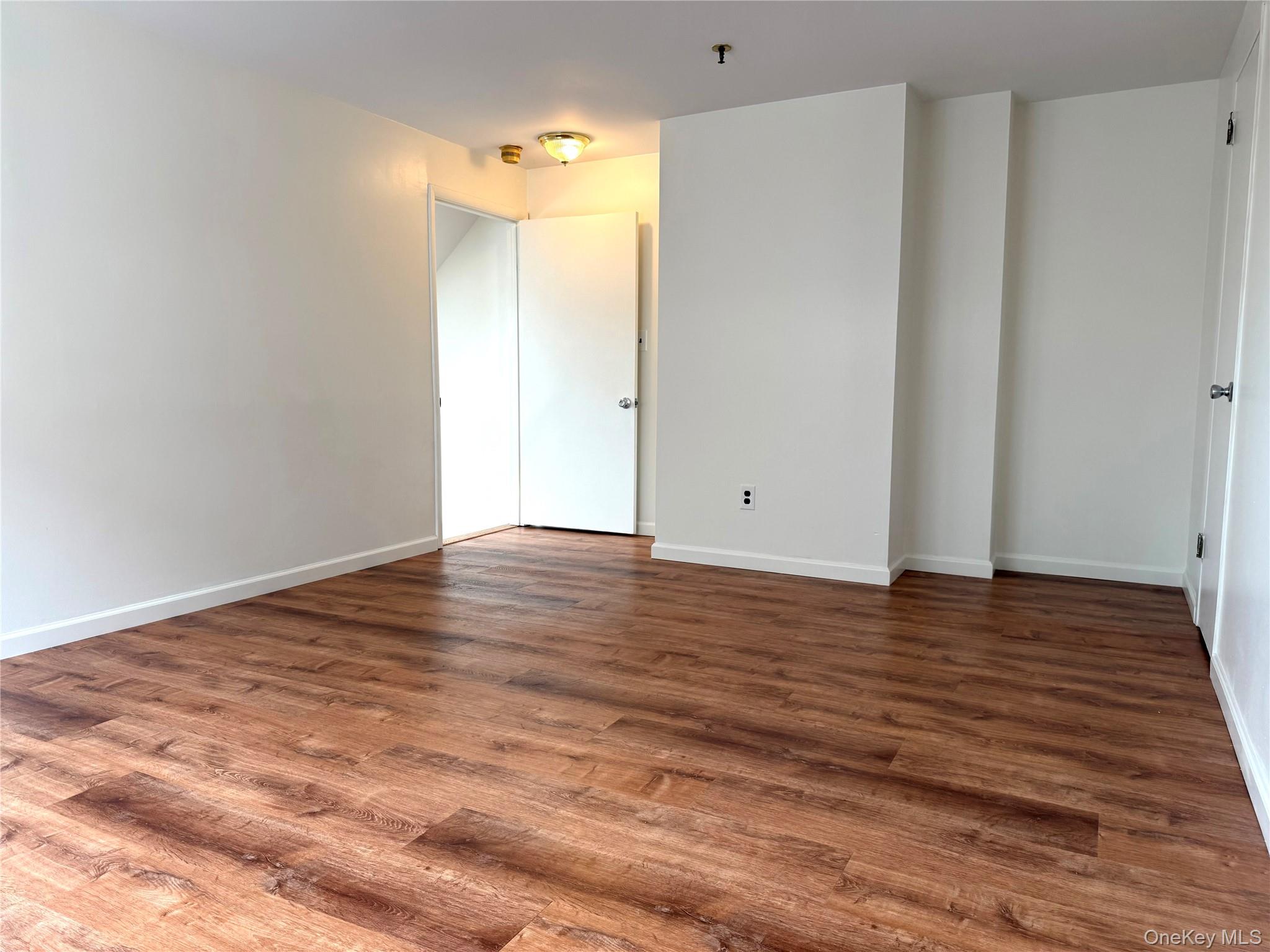 15 Greenridge Avenue # 20H, White Plains, NY 10605