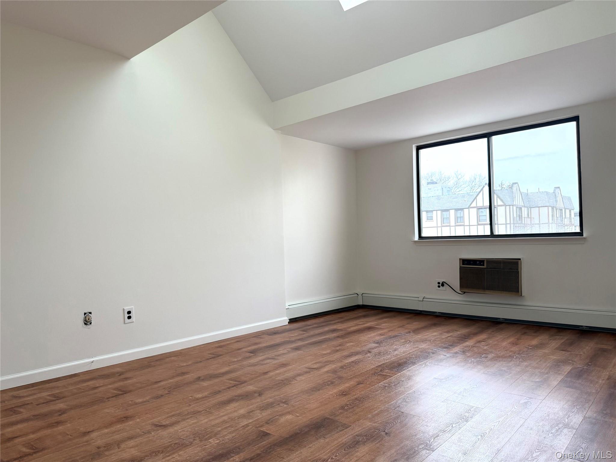 15 Greenridge Avenue # 20H, White Plains, NY 10605