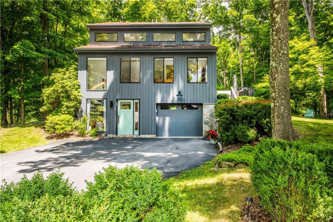 93 Todd Road, Katonah, NY 10536