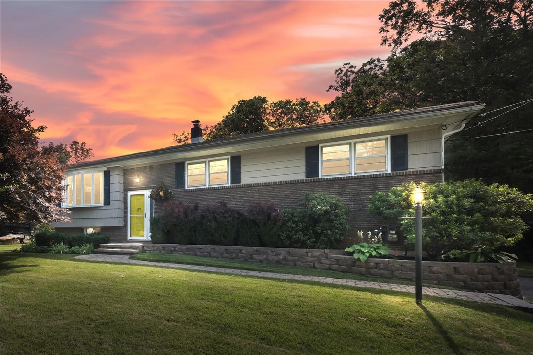 39 Park Hill Drive, New Windsor, NY 12553