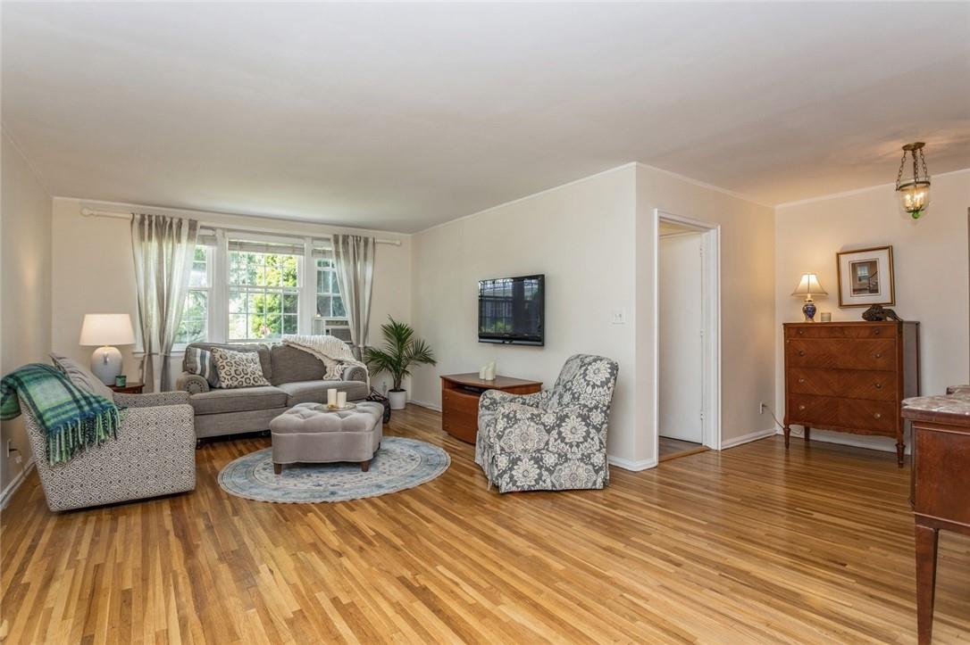 158 Putnam Park # 158, Greenwich, CT 06830