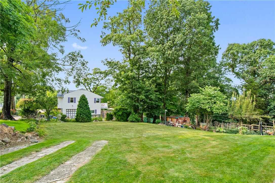 Juniper Hill Road, White Plains, NY 10607