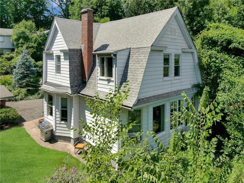 35 Strawtown Road, West Nyack, NY 10994