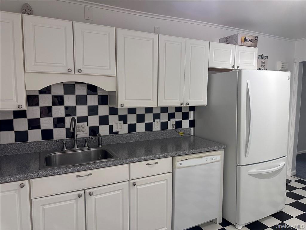 407 Old Mill Road, Southfields, NY 10975