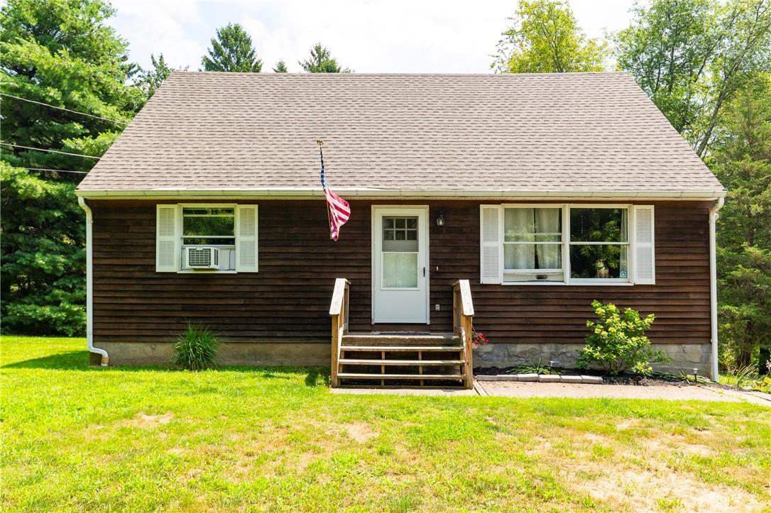 16 Brookside Avenue, Elizaville, NY 12523