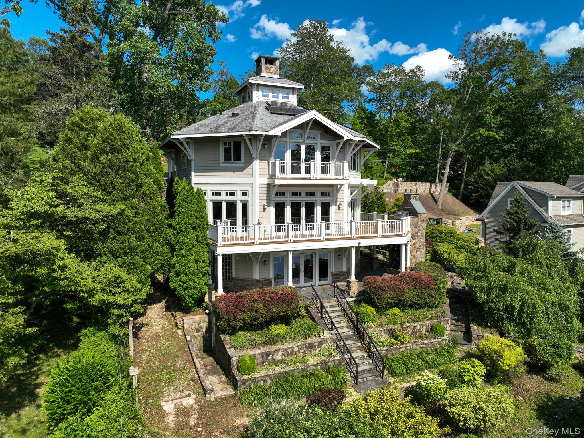 33 Truesdale Lake Drive, South Salem, NY 10590