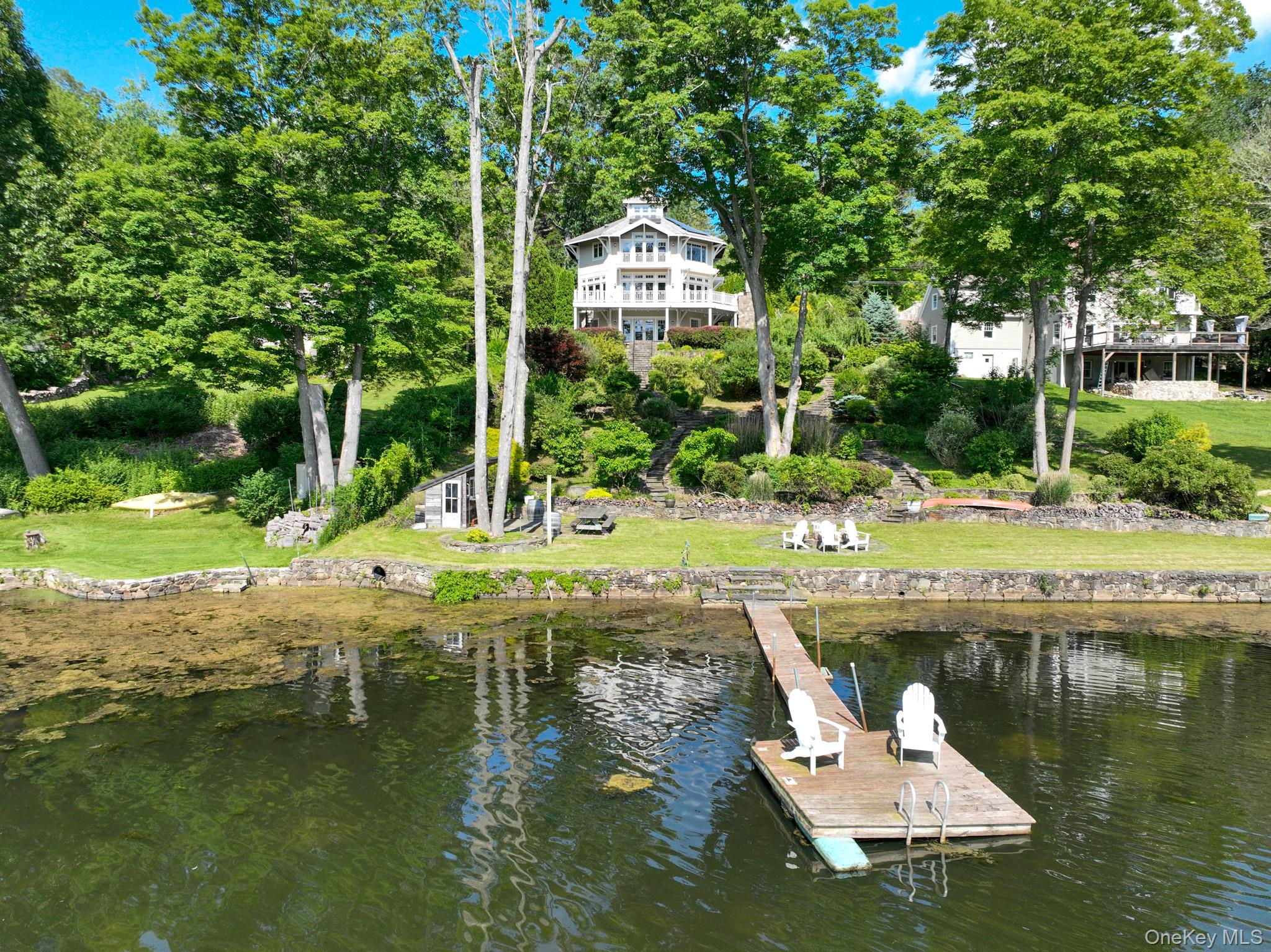 33 Truesdale Lake Drive, South Salem, NY 10590