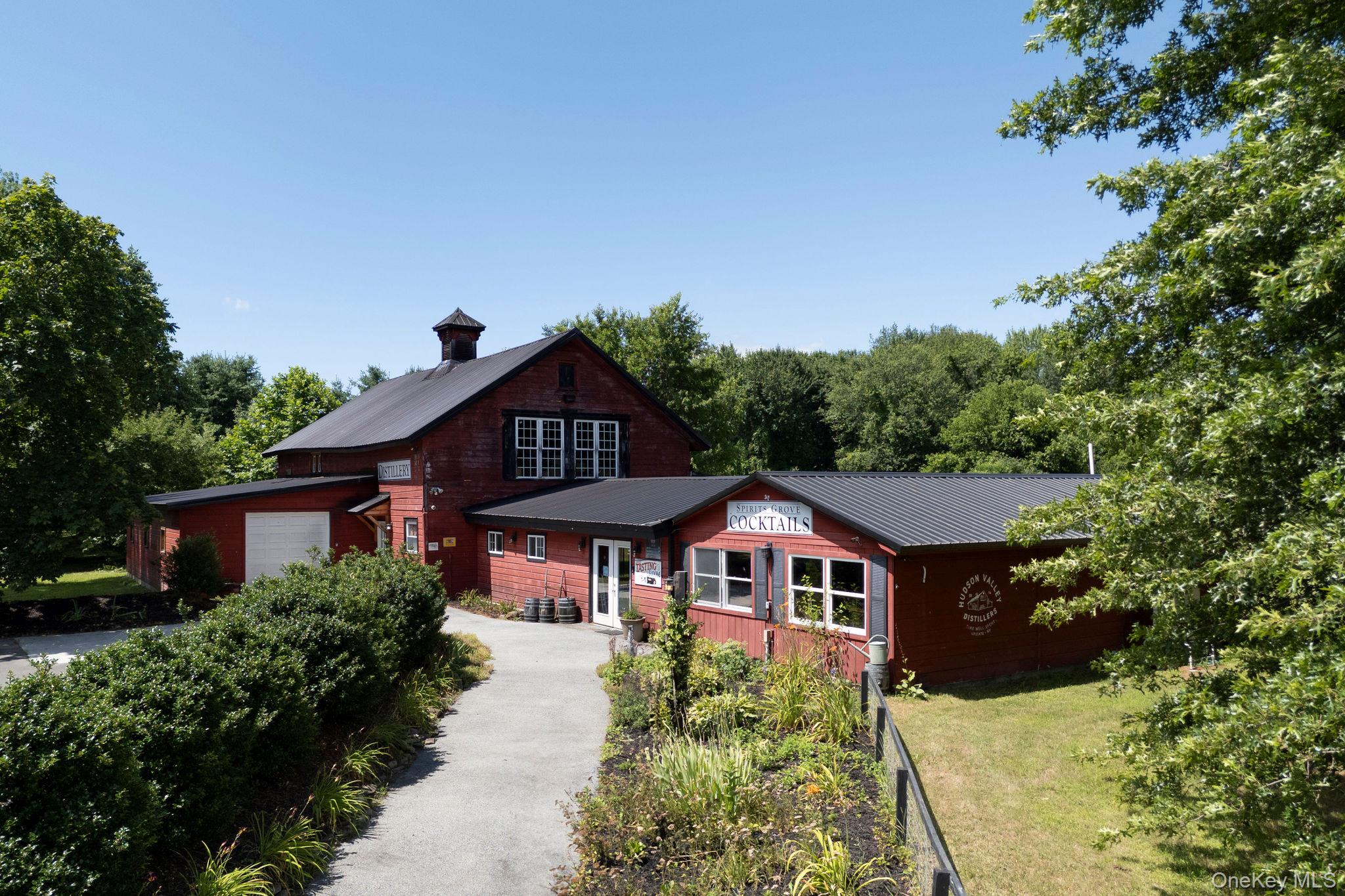 1727 Route 9, Germantown, NY 12526