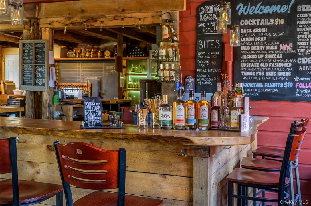 1727 Route 9, Germantown, NY 12526