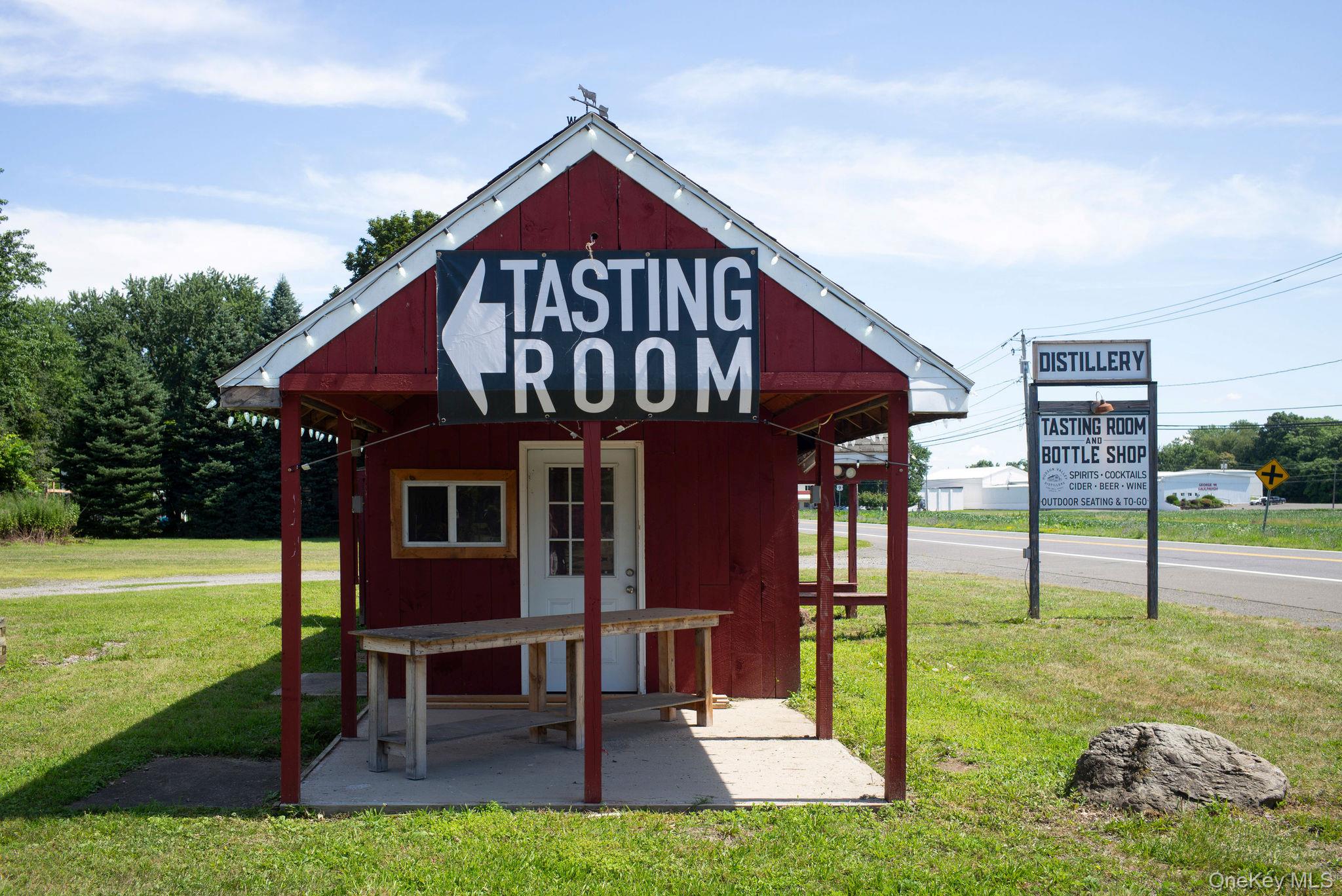 1727 Route 9, Germantown, NY 12526