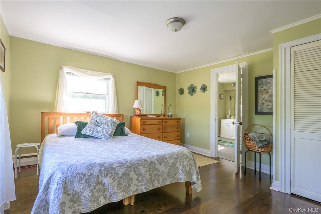 1727 Route 9, Germantown, NY 12526