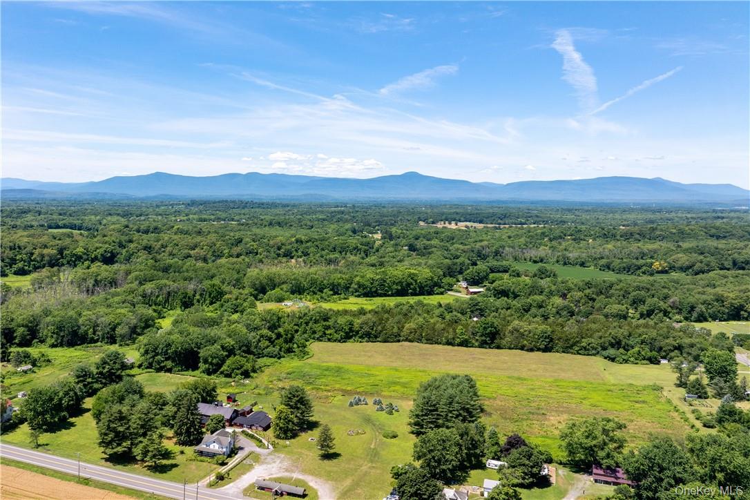 1727 Route 9, Germantown, NY 12526