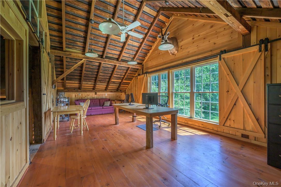 1727 Route 9, Germantown, NY 12526