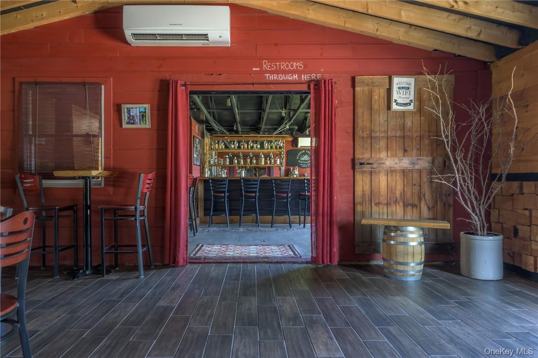 1727 Route 9, Germantown, NY 12526