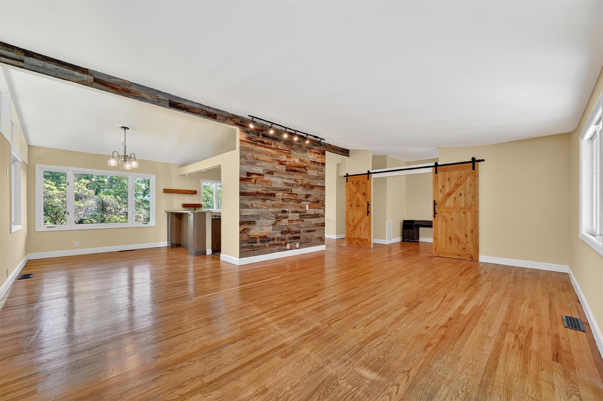 165 Fawn Hill Road, Tuxedo Park, NY 10987