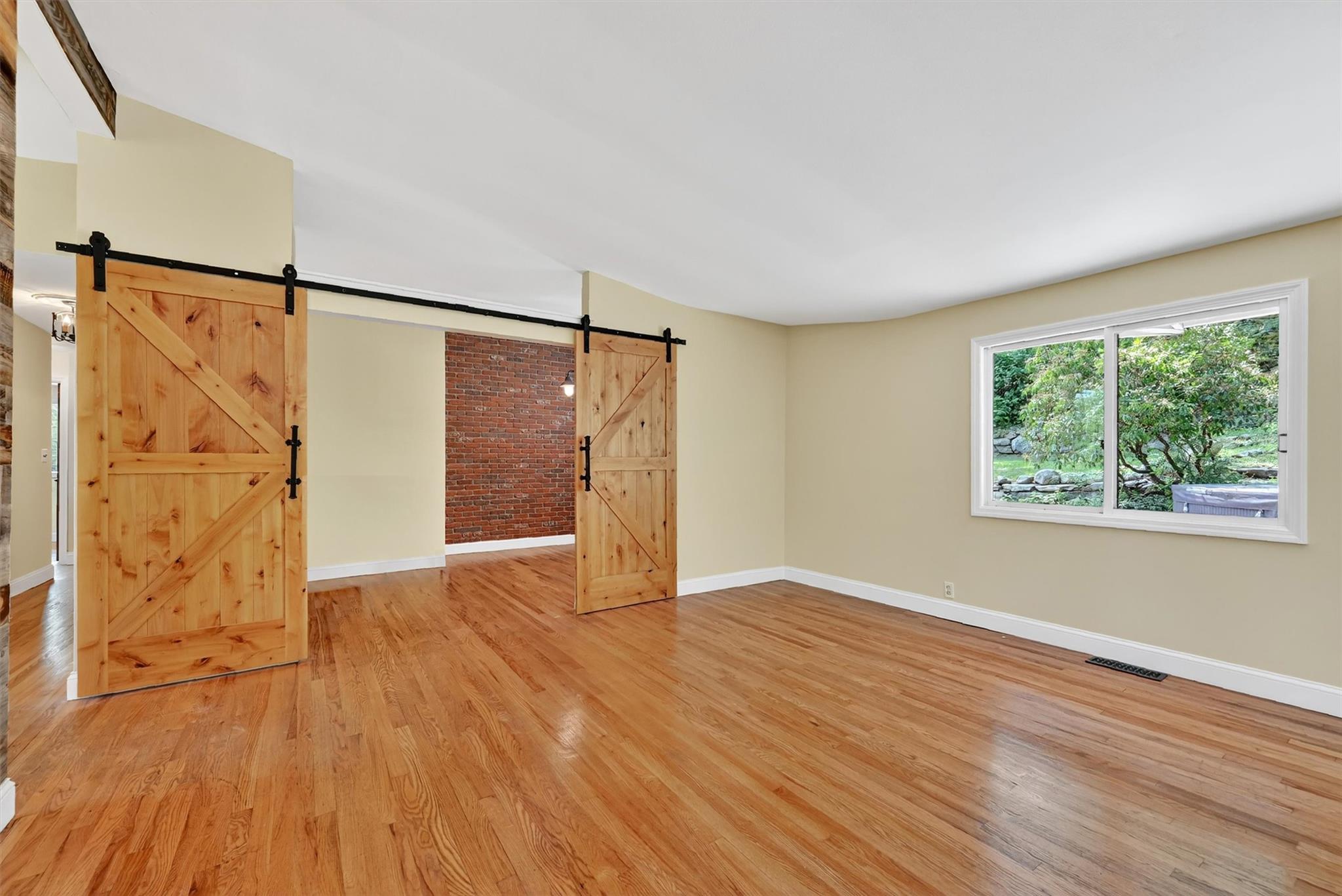 165 Fawn Hill Road, Tuxedo Park, NY 10987