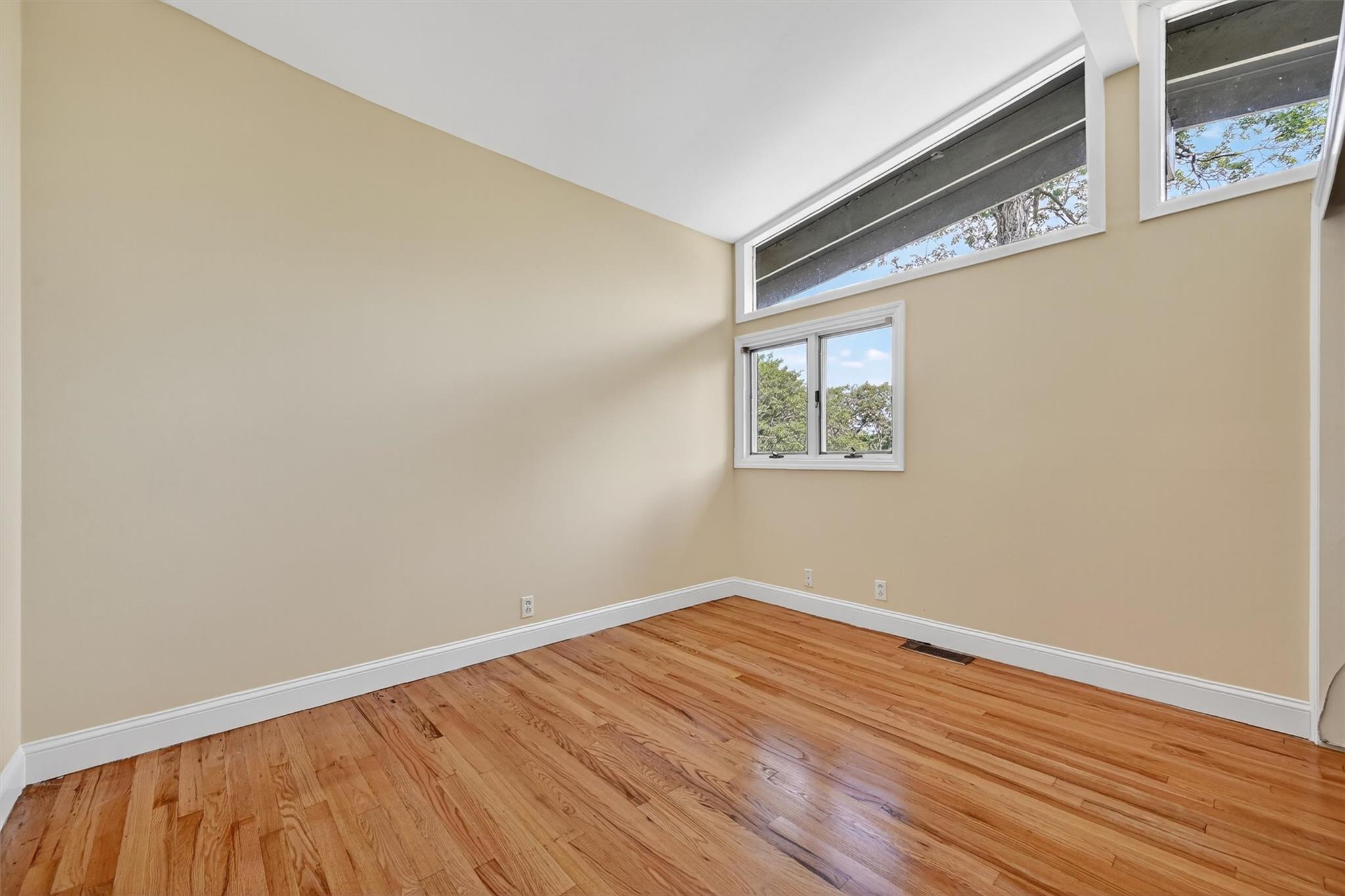 165 Fawn Hill Road, Tuxedo Park, NY 10987