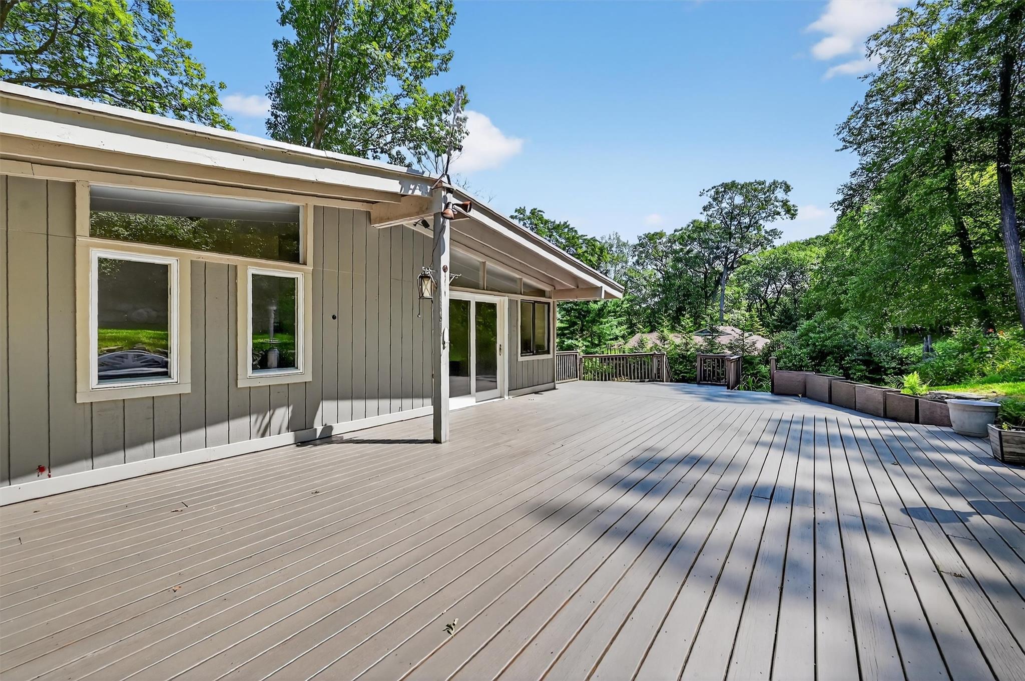 165 Fawn Hill Road, Tuxedo Park, NY 10987