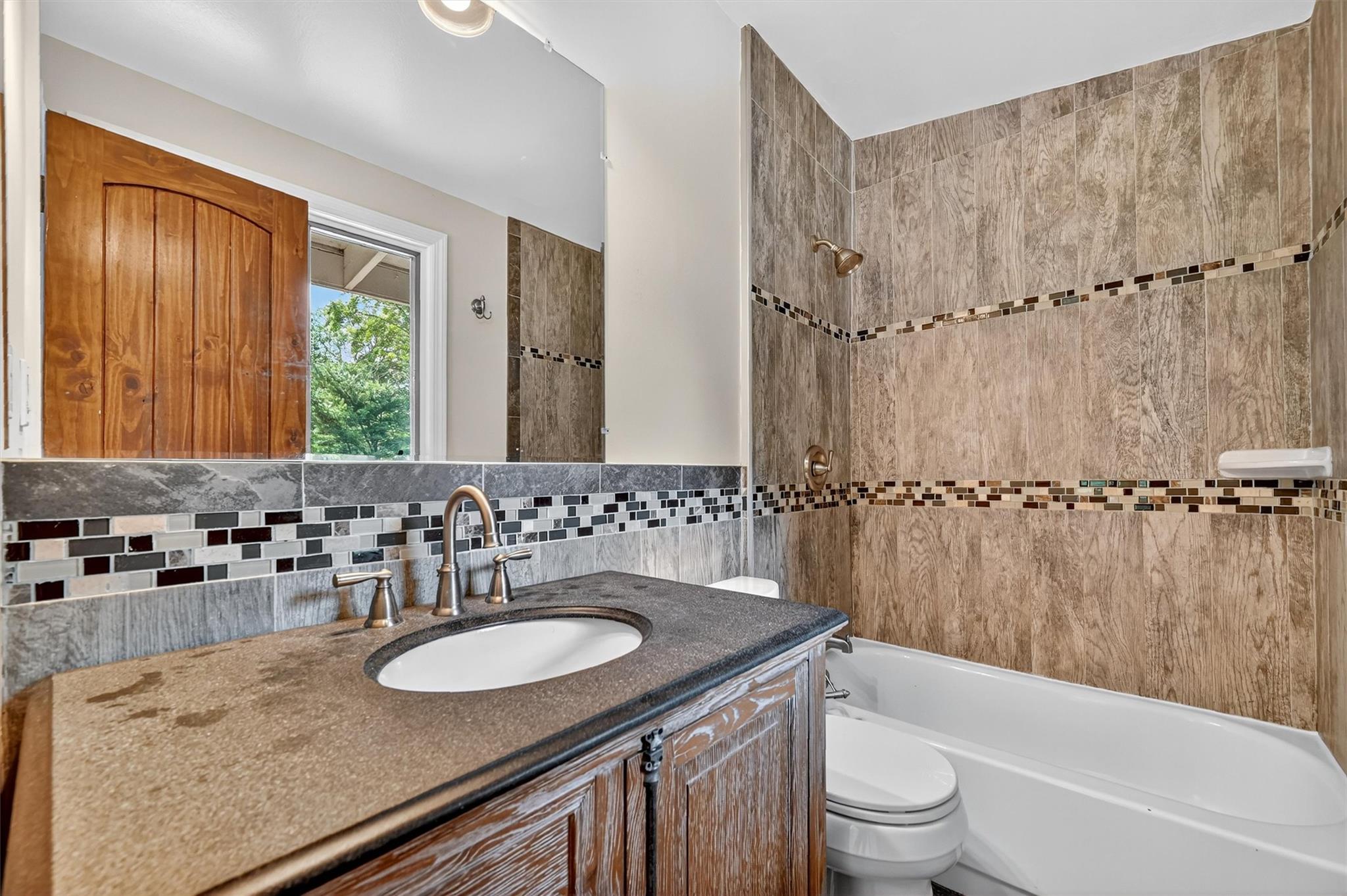 165 Fawn Hill Road, Tuxedo Park, NY 10987