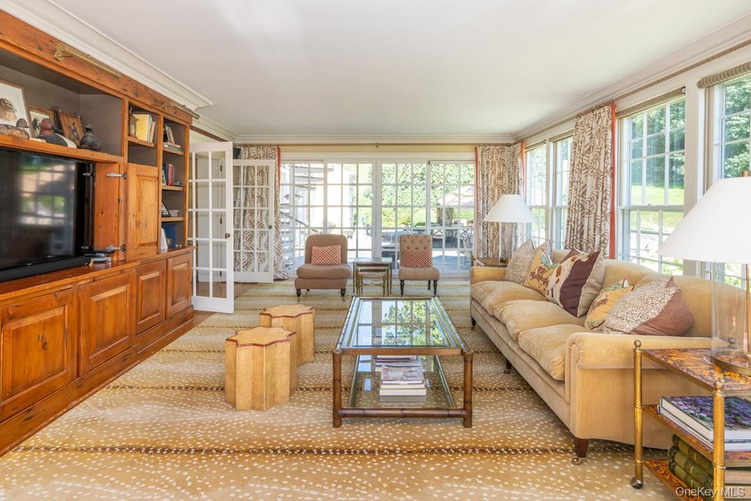 20 Smithfield Way, Amenia, NY 12501