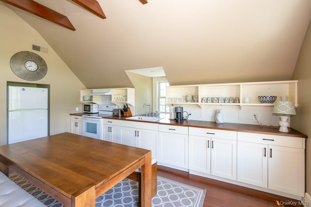 20 Smithfield Way, Amenia, NY 12501