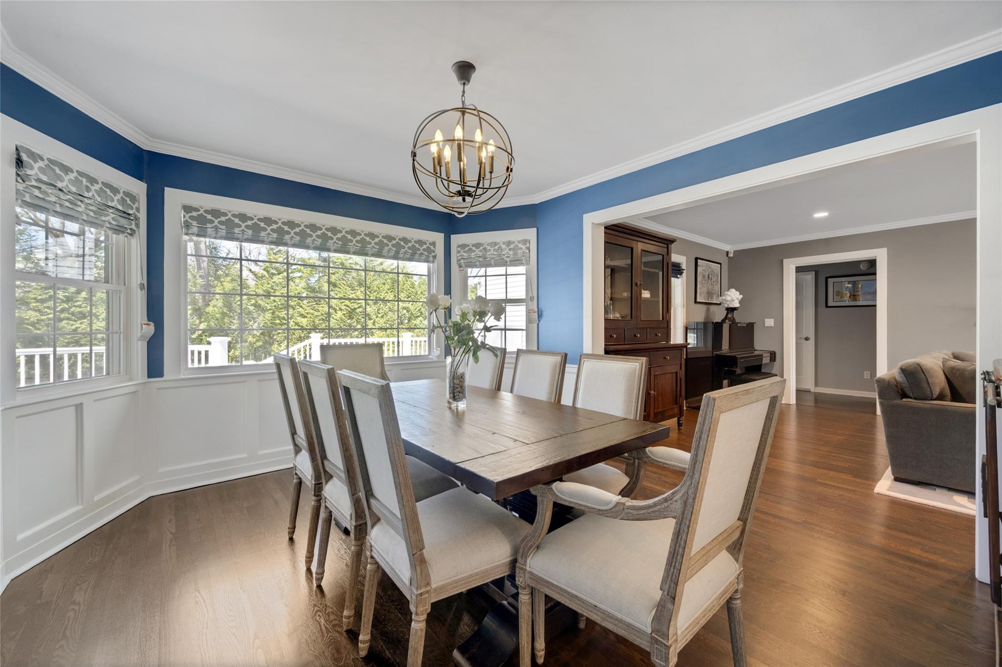 36 Wynmor Road, Scarsdale, NY 10583