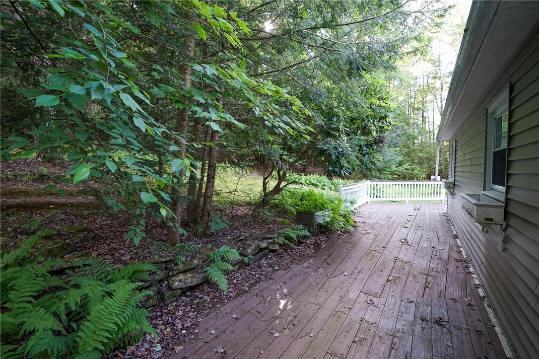 437 Lindholm Road, Fallsburg, NY 12747