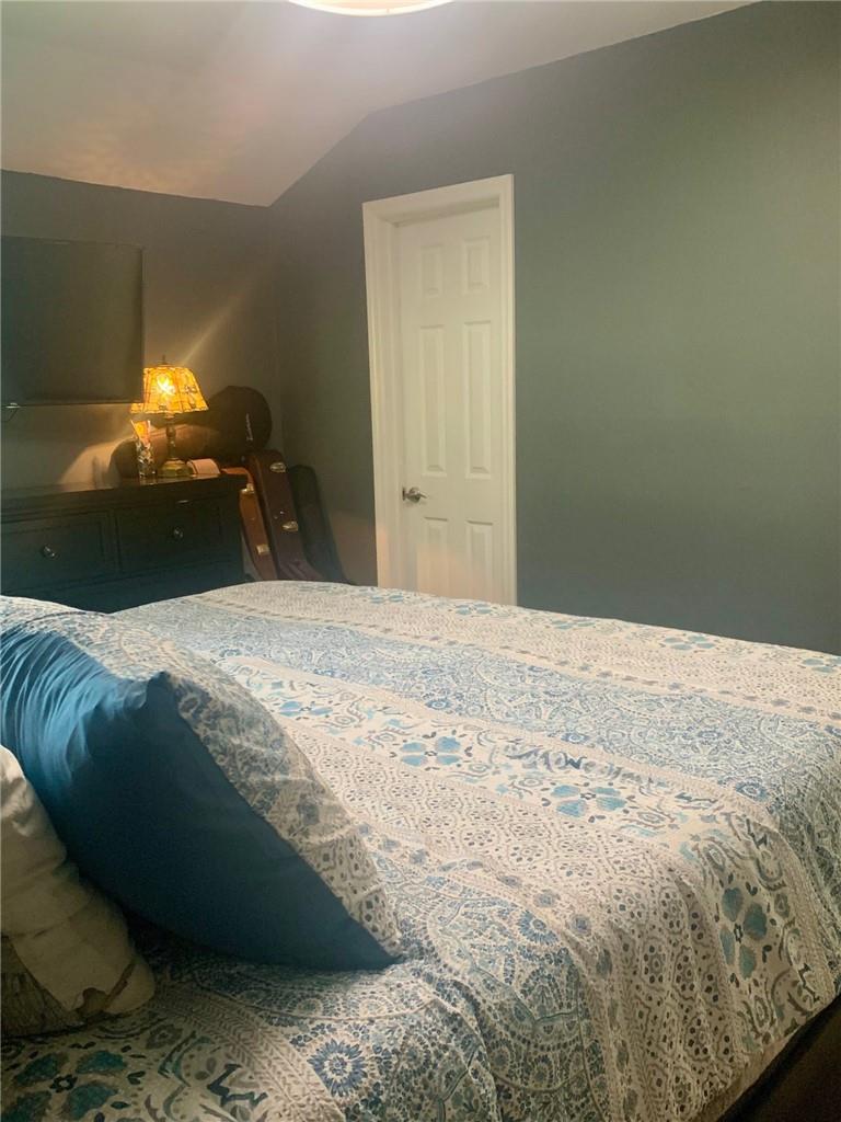 80 Udalia Court, West Islip, NY 11795