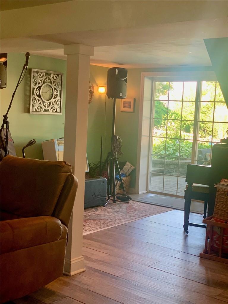 80 Udalia Court, West Islip, NY 11795