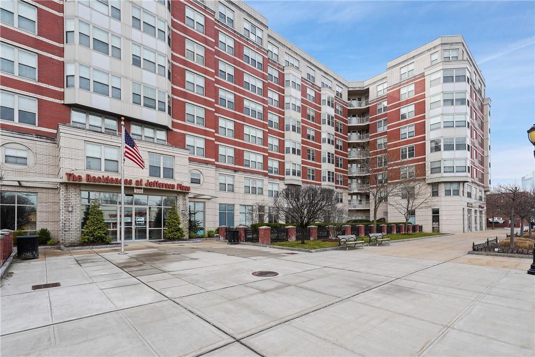300 Mamaroneck Avenue # 823, White Plains, NY 10605